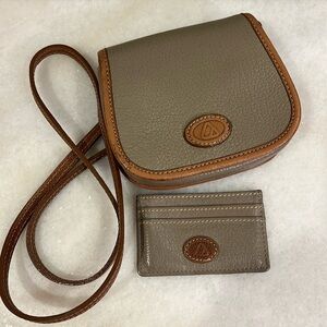 Liz Claiborne Crossbody with ID